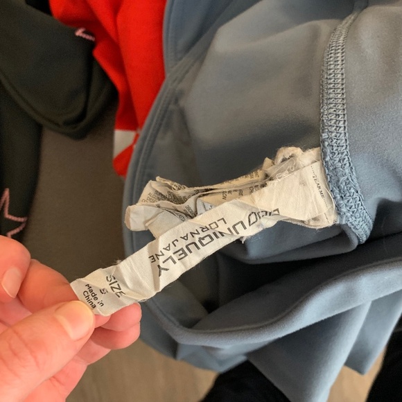 Lorna Jane Wrap Around Ankle Biter Leggings 7/8 length  Steel Blue Size Small - Picture 9 of 12